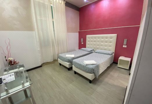 Londrino Sanremo Hotel Overview