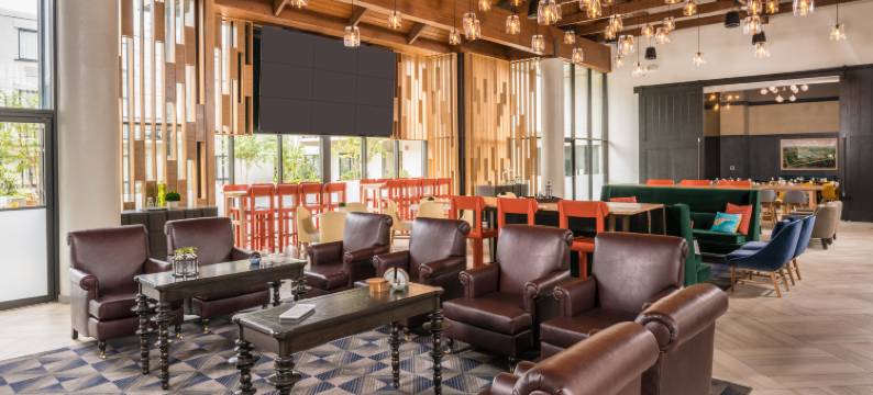 盖恩斯维尔希尔顿逸林酒店(Doubletree Gainesville)图片