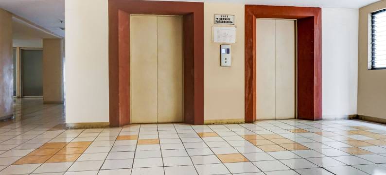 O公寓芝布布尔村-凯撒物业-大堂B(OYO 90949 Apartement Cibubur Village Kaisar Property)图片