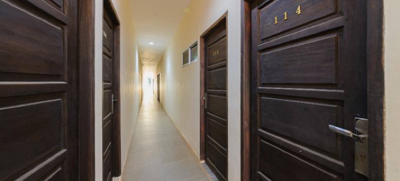 巴淡岛红多兹四季酒店(RedDoorz @ Cikitsu Batam)图片