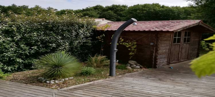 Holiday home with pool图片