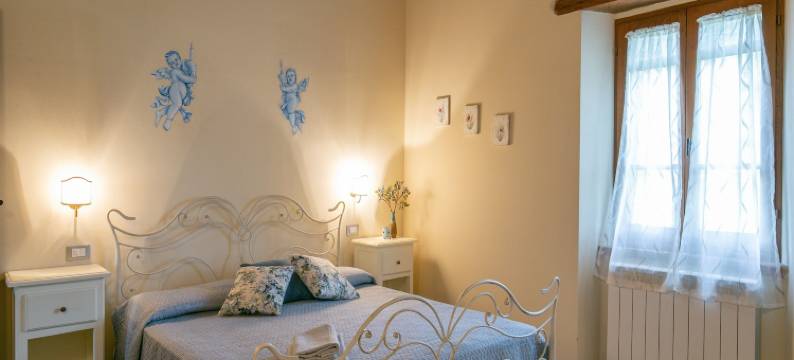 Villa in Umbria with Saltwater Pool图片