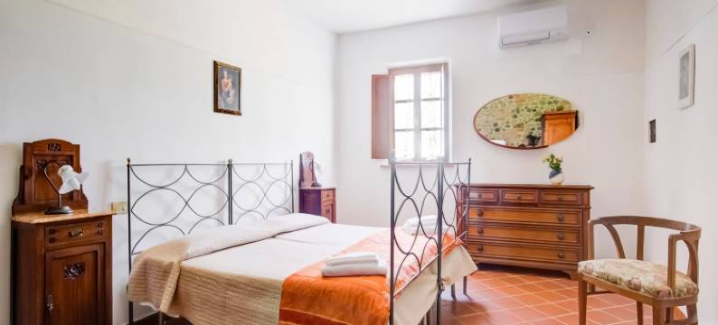 Apartment in Peccioli with pool图片