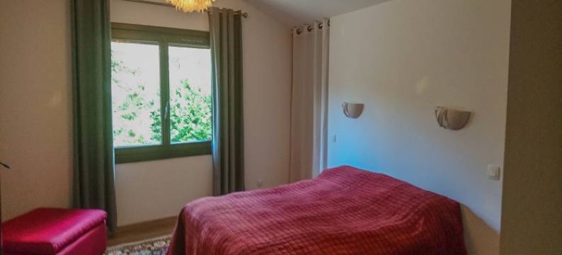 Villa in Bruniquel by Aveyron River图片