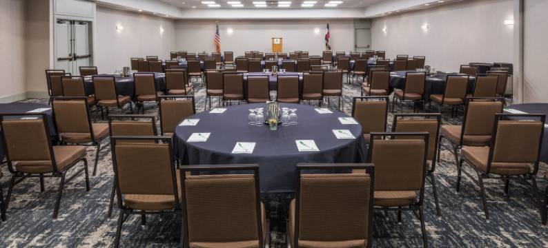 Holiday Inn 丹佛东 - 斯特普尔顿(Holiday Inn DENVER EAST by IHG)图片