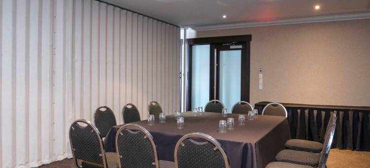 卡尔加里西套房桑德曼酒店(Sandman Hotel & Suites Calgary West)图片