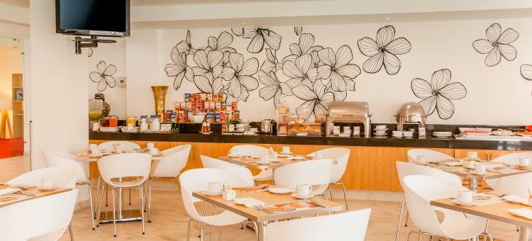 曼克拉瓦嘉年华酒店(Fiesta Inn Monclova)图片