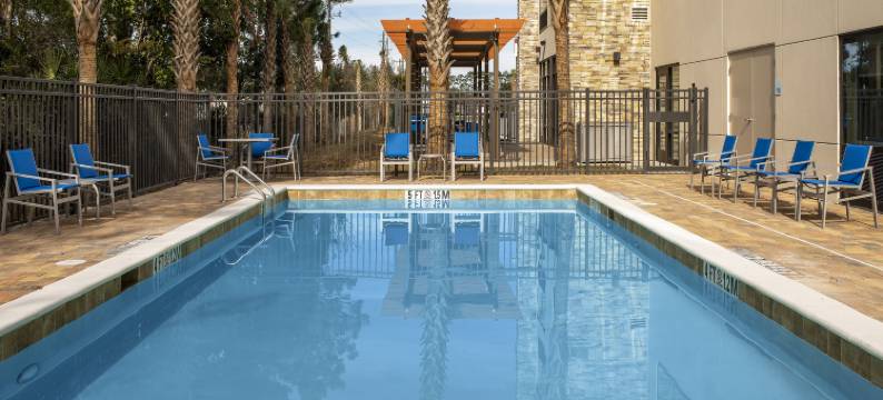 洲际酒店集团智选假日酒店及套房金斯兰I-95-海军基地区(Holiday Inn Express & Suites KINGSLAND I-95-NAVAL BASE AREA by IHG)图片