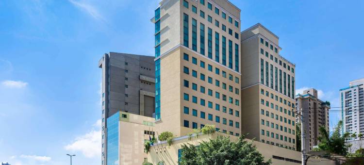 贝洛奥里藏特贝尔韦代雷美居凯撒商务酒店(Caesar Business Belo Horizonte Belvedere)图片