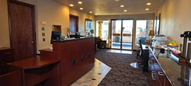 温哥华红狮套房酒店(Red Lion Inn & Suites Vancouver)图片