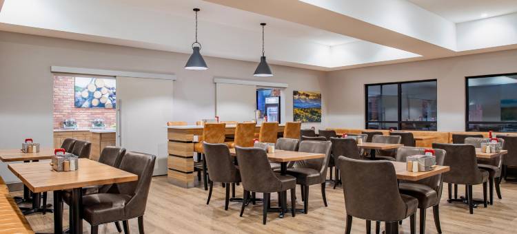 科克伦华美达酒店(Canalta Cochrane)图片