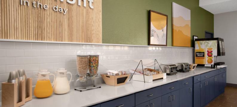 格林伍德村希尔顿Spark酒店丹佛科技中心(Spark by Hilton Denver Tech Center Greenwood Village)图片