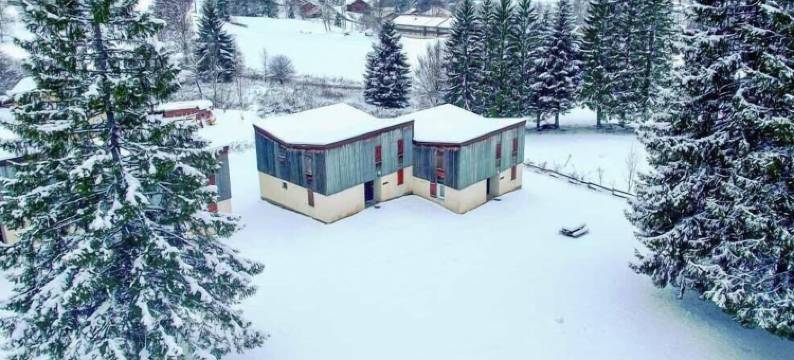 Vacancéole度假公寓，汝拉山(Residence Vacancéole les Monts Jura)图片