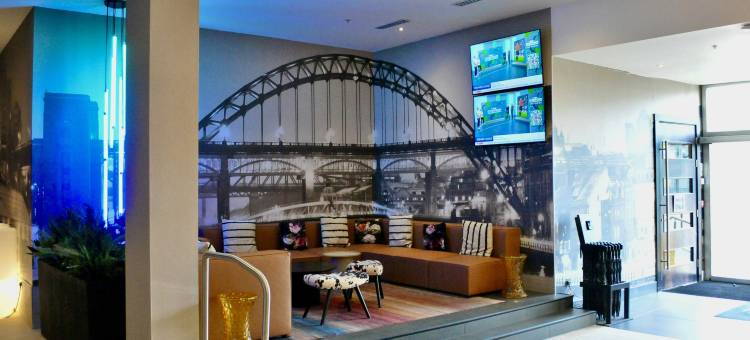 新堡桑德曼签名酒店(Sandman Signature Newcastle Hotel)图片