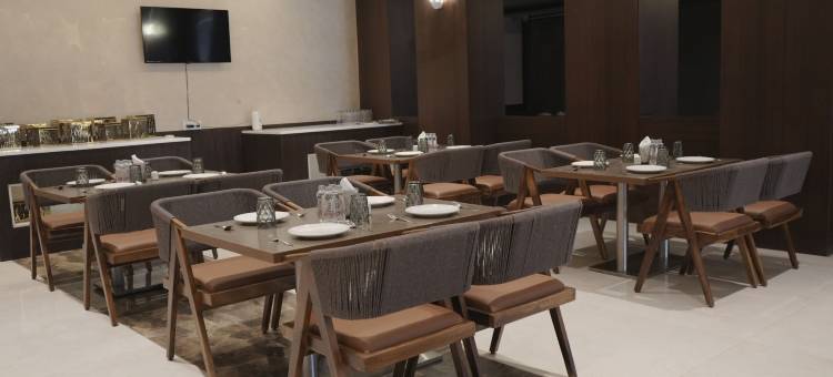 Bizzgrow 酒店的Silvotel(Silvotel by Bizzgrow Hotels)图片