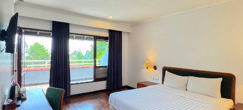 布罗莫格兰德威兹酒店(Grand Whiz Hotel Bromo)图片