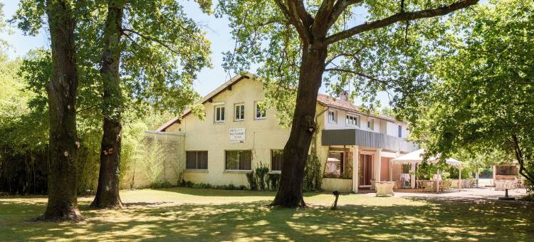 贝内特桥酒店(Logis Hôtels - le Pont Bernet - Hotel 2 étoiles et Restaurant)图片