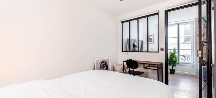 GuestReady -  Bright Retreat Near the Wall of Love图片