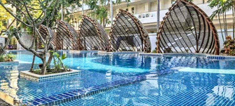 华欣市中心一卧室公寓，步行5分钟到海滩(One Bedroom at hua Hin Main Downtown with 5 Mins walk To Beach)图片