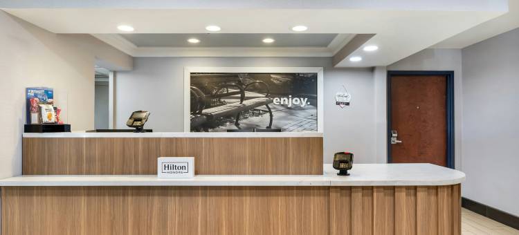 普利茅斯会议欢朋旅馆(Hampton Inn Philadelphia/Plymouth Meeting)图片