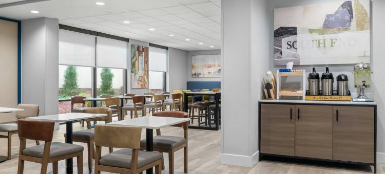 万豪旗下城市快捷酒店，夏洛特南端(City Express by Marriott Charlotte South End)图片