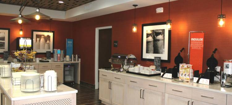 福赛斯希尔顿欢朋酒店(Hampton Inn Forsyth)图片