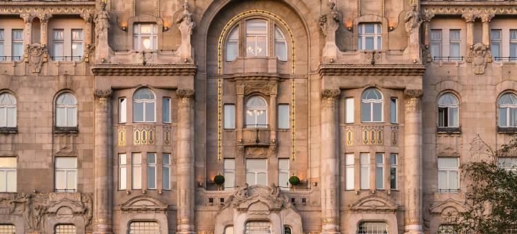 布达佩斯格雷沙姆宫殿四季酒店(Four Seasons Hotel Gresham Palace Budapest)图片
