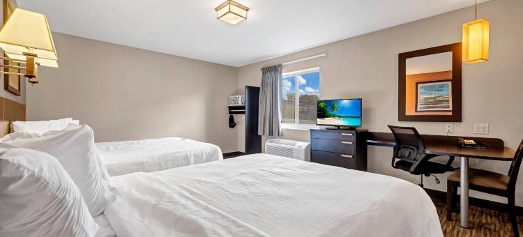 宾夕法尼亚华盛顿郊区套房酒店(Suburban Studios Washington, PA)图片