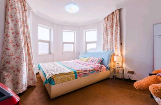 长沙小石家公寓(匍园路万家丽路口分店)