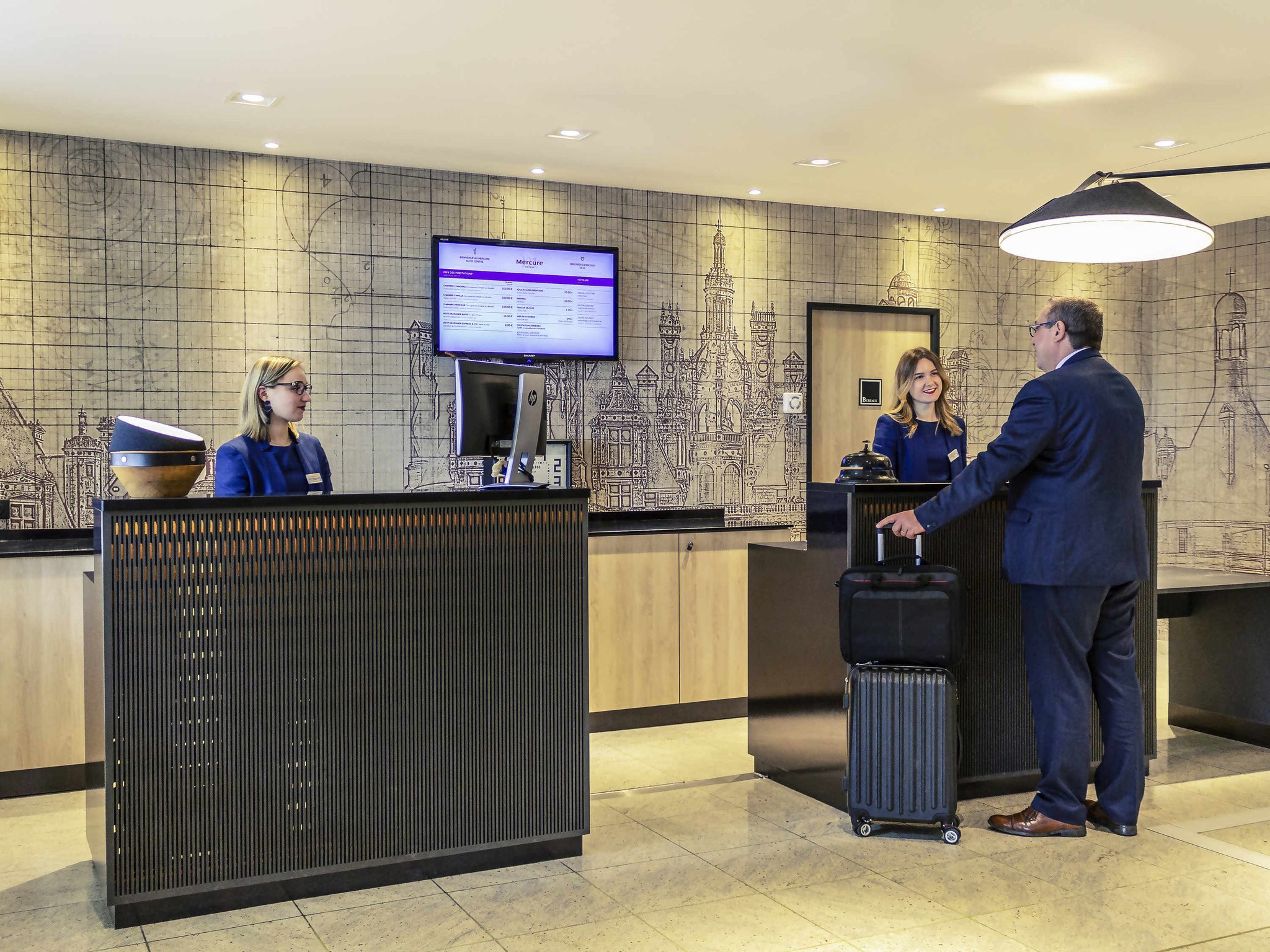 Hôtel Mercure Blois CentreOver view