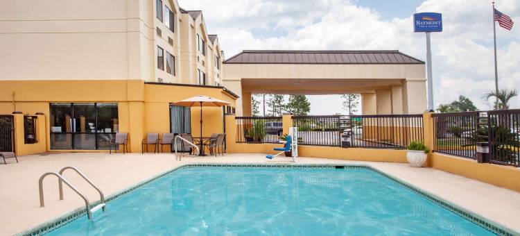 萨拉兰德温德姆呗盟酒店(Baymont by Wyndham Saraland)图片