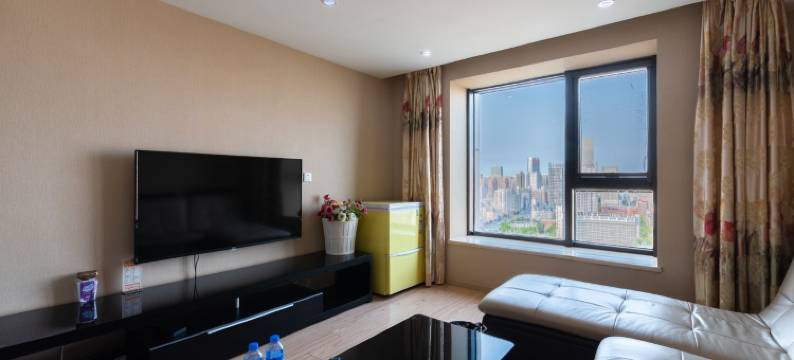 名郡·风中旅行loft休闲度假精品公寓(天津滨江道店)图片