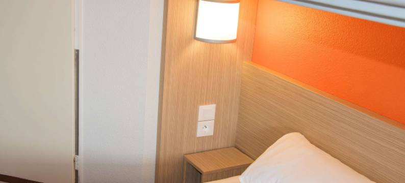 南特东普瑞米尔经典酒店-圣塞巴斯蒂安苏尔卢瓦尔(Premiere Classe Nantes Est - Saint SÉBASTIEN Sur Loire)图片