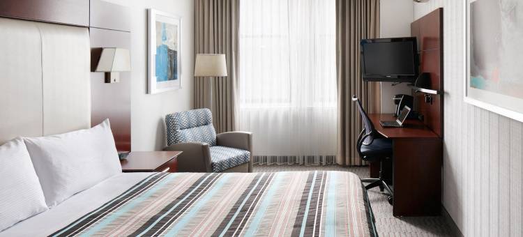 河畔酒店(River Hotel)图片