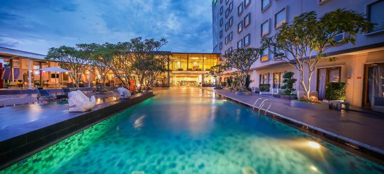 冼都茂物哈里斯酒店(Harris Hotel Sentul City Bogor)图片