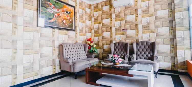 RedDoorz Plus @ Grand City Inn Makassar图片