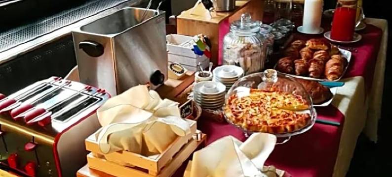 鲁切拉伊别墅酒店(Villa Rucellai)图片