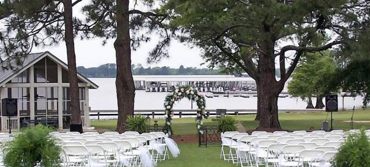 布莱克希尔湖度假村及高尔夫球俱乐部(Lake Blackshear Resort & Golf Club)图片