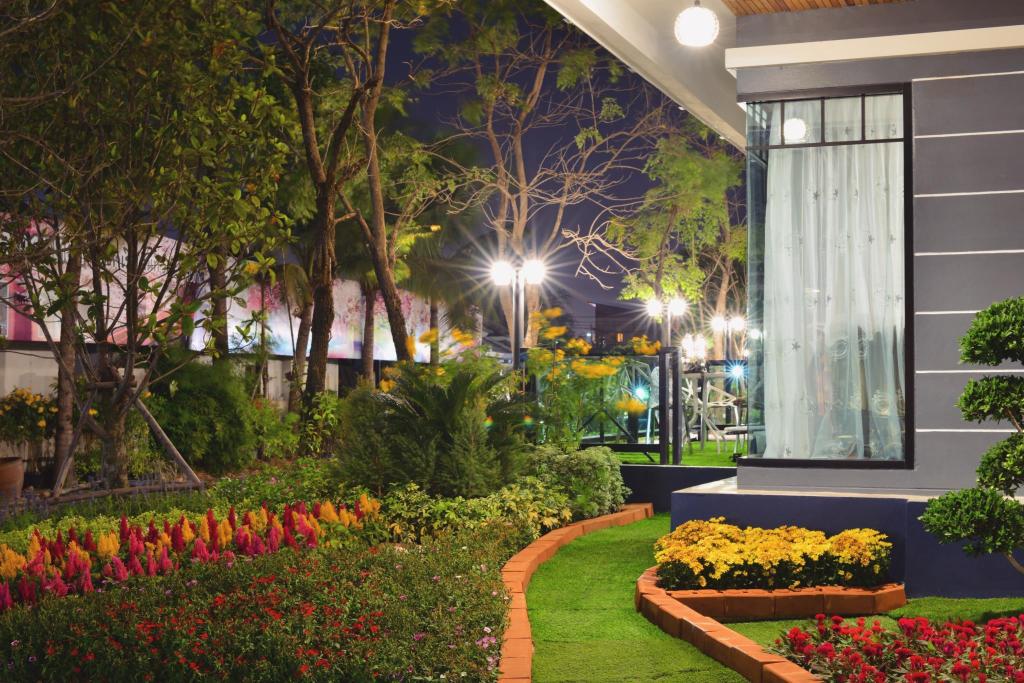 The Tamnan Pattaya Hotel & Resort Over view