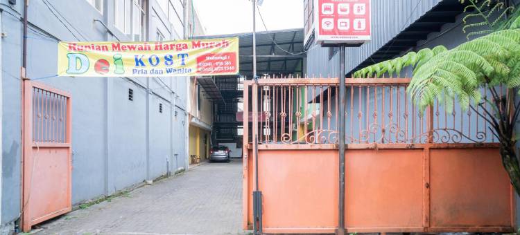 红多兹酒店靠近阿约萨里2号航站楼(RedDoorz Near Flyover Arjosari Malang)图片