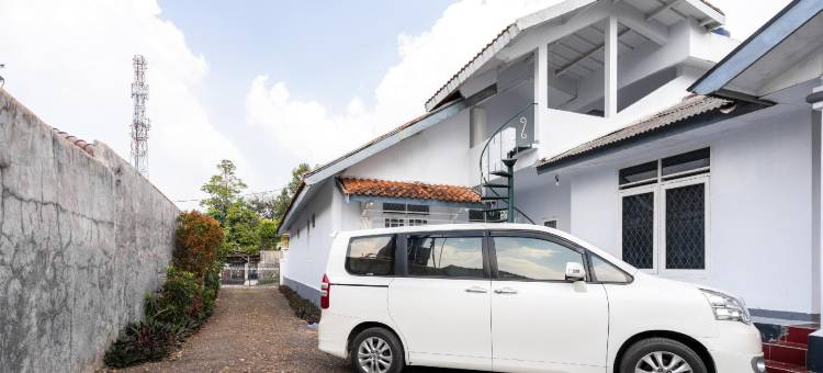 红多兹伊斯兰酒店-近奇马坎RSUD(RedDoorz Syariah Near Rsud Cimacan)图片