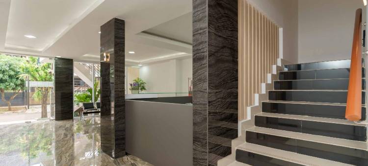 红多兹普拉斯酒店-近埃卡医院BSD5(RedDoorz Plus Near Eka Hospital BSD 5)图片