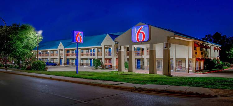 阿林顿6号汽车旅馆(Motel 6 Arlington, TX)图片