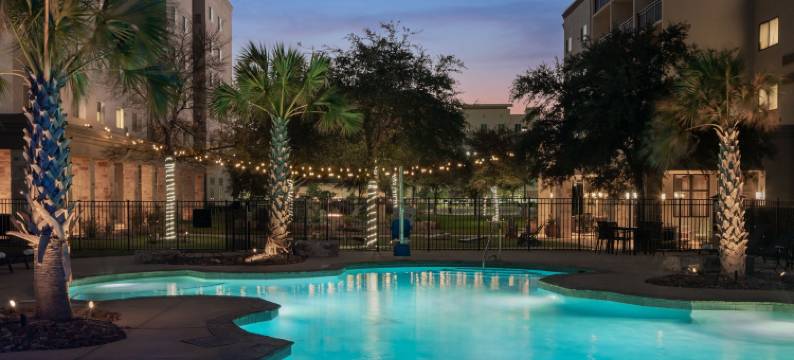 圣安东尼奥六旗利姆Residence Inn 酒店(Residence Inn San Antonio Six Flags® at the Rim)图片