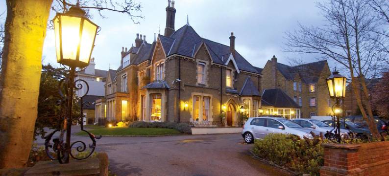 经典英国科茨沃尔德住宿酒店(Cotswold Lodge Hotel)图片