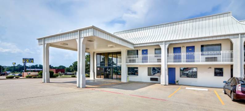 德克萨斯林戴尔 6 号汽车旅馆(Motel 6 Lindale, TX)图片