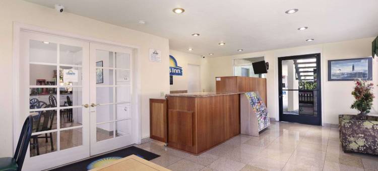 欧申塞德戴斯酒店(Days Inn by Wyndham Oceanside)图片