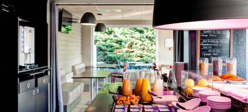 埃夫里西部科尔贝埃索讷康铂酒店(Campanile Evry Ouest - Corbeil Essonnes)图片