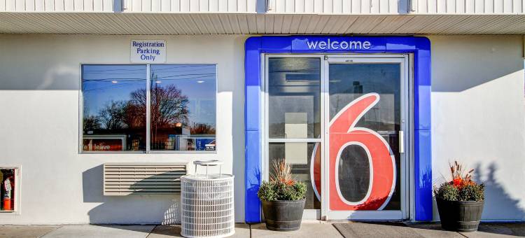 格林贝6号汽车旅馆(Motel 6 Green Bay, WI)图片