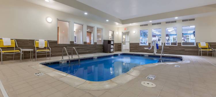 本顿维尔罗吉斯万豪万枫酒店(Fairfield Inn & Suites Bentonville Rogers)图片